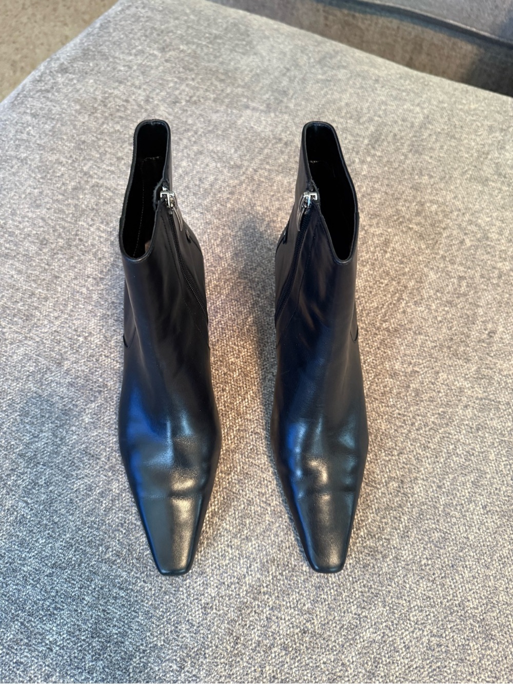 Anne Klein With Iflex Comfort Pointed Toe Ankle Booties with Side Zipper.